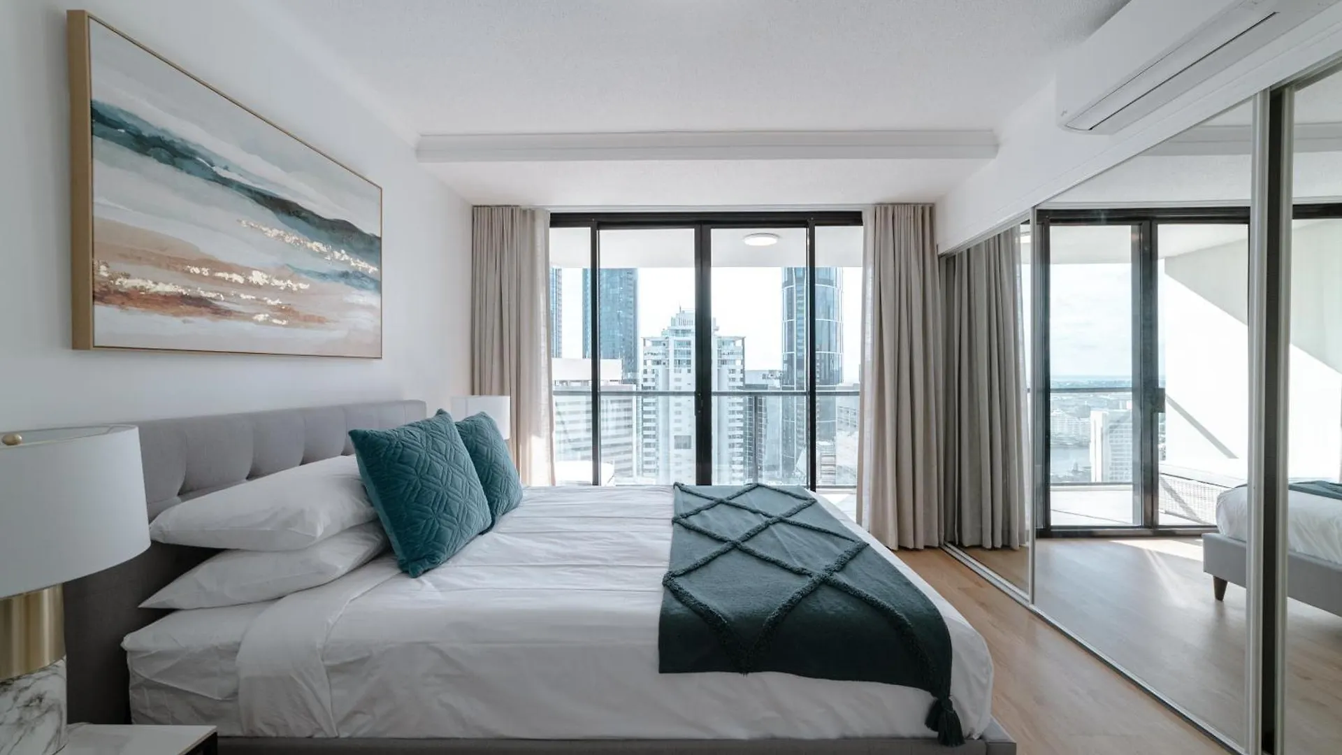 Apartment Lux 39Th Floor 3Br 2Bath, River View, Pool, Gym, Wifi Brisbane Australia